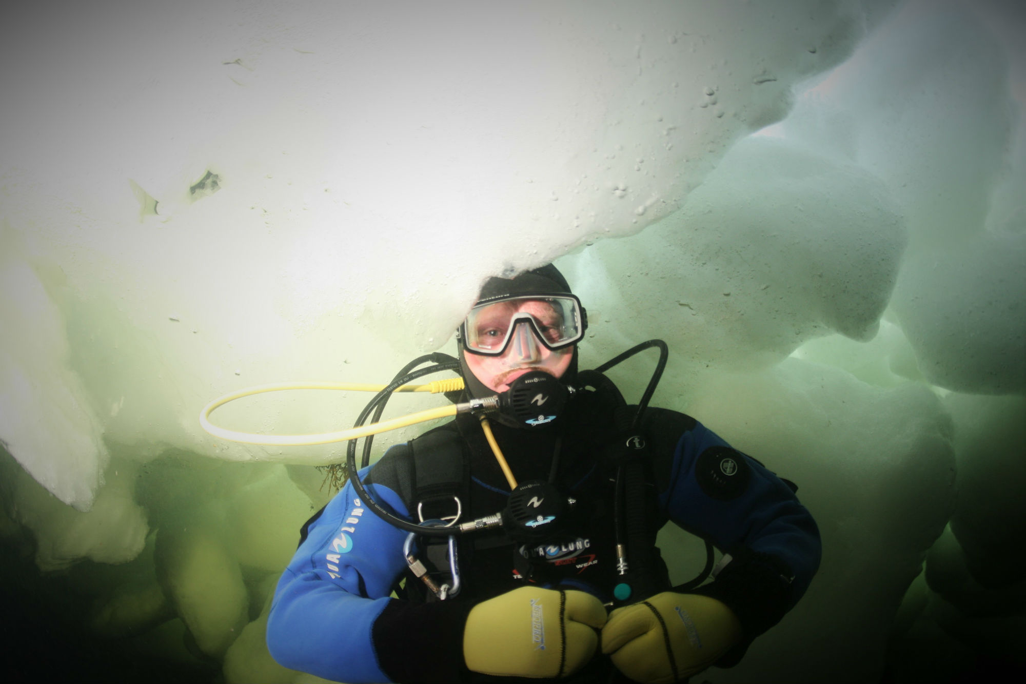 UnderIce1
