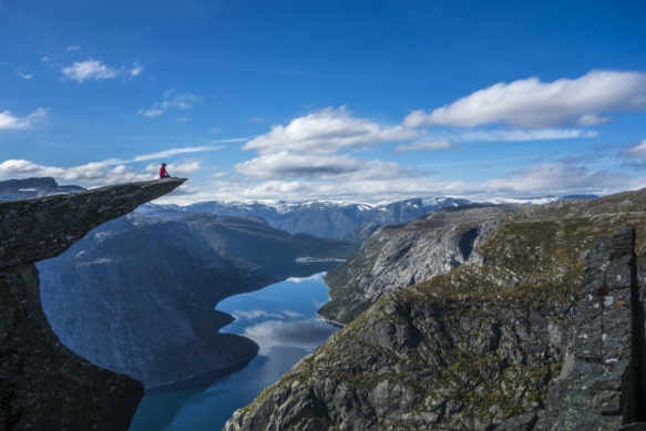 Trolltunga Hiking – Norway Hiking Holiday