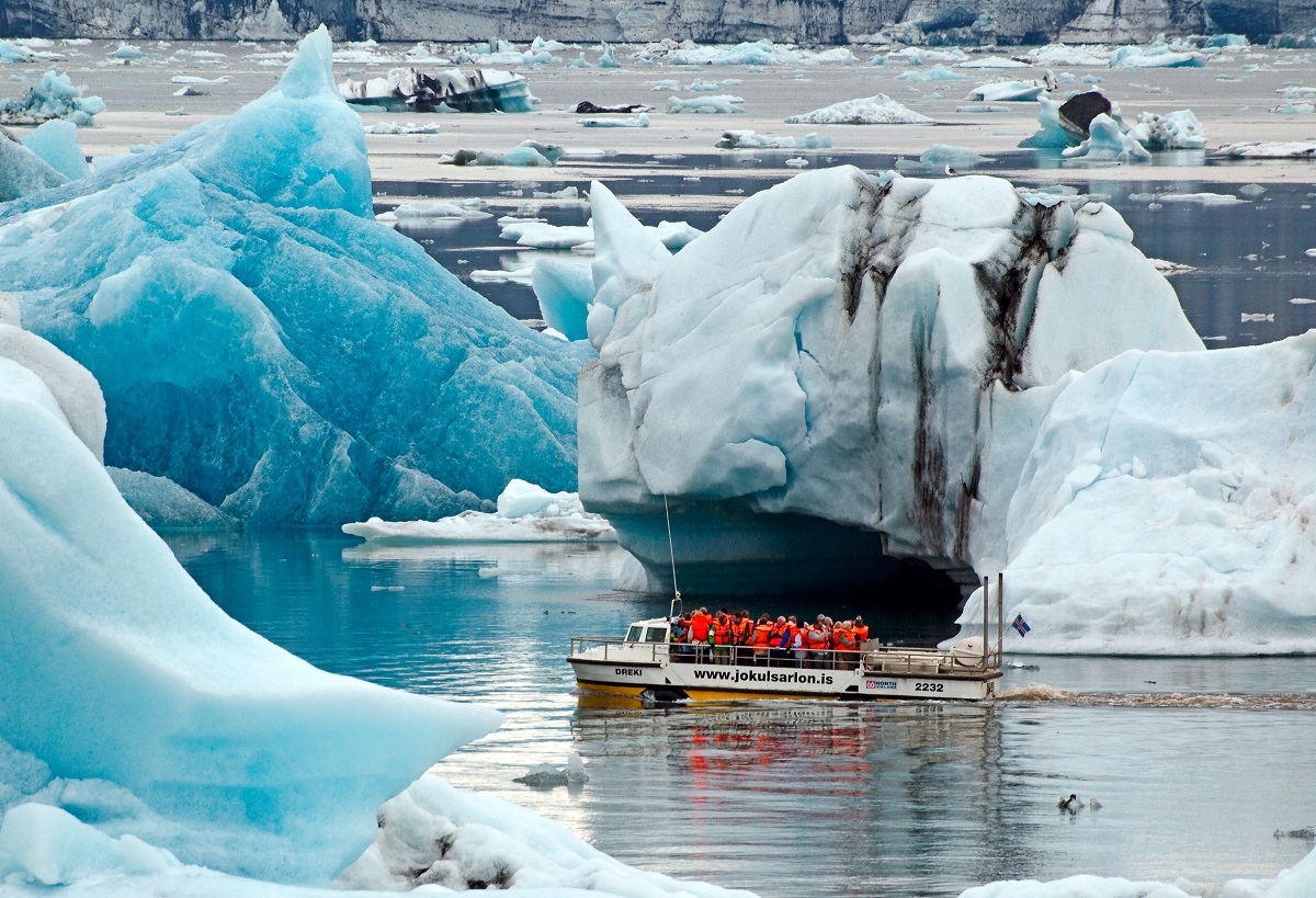 jokulsarlon iceberg tour