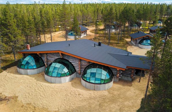 Luxury Kelo Glass Igloo Trip – Kakslauttanen Arctic Resort