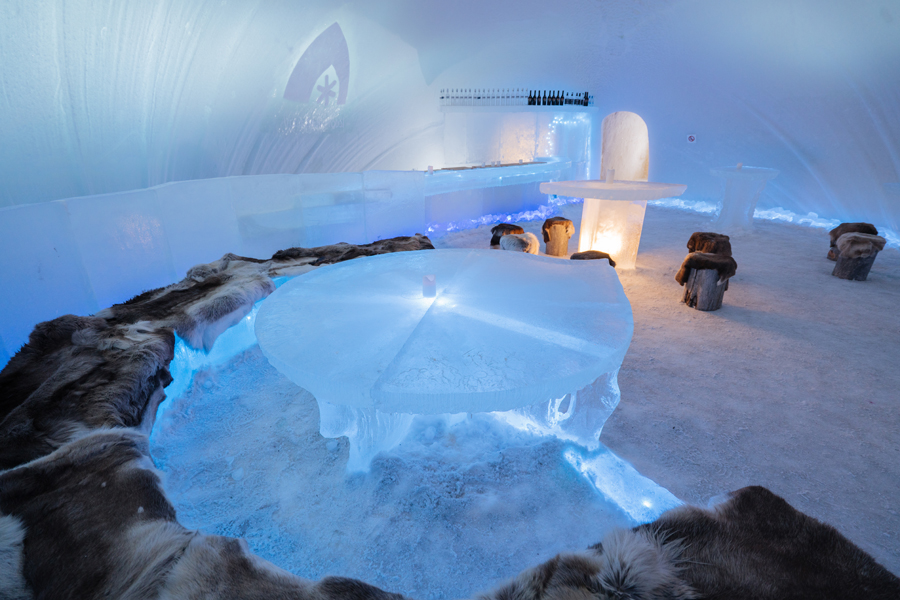 Ice bar