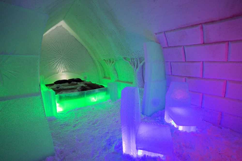 Snow suite