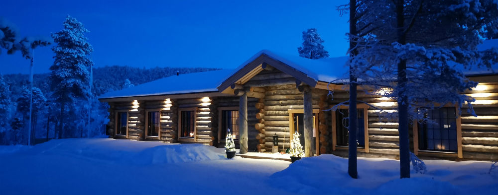 outside_nangu__wildernesshotel_winter_hotelrooms