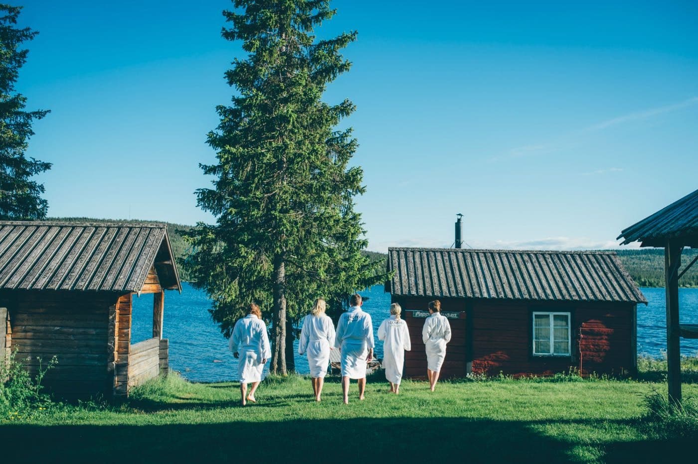 asaf-kliger-sauna-gang-1400x932