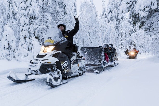 Winter holiday Snowmobile safari with Arctic Direct