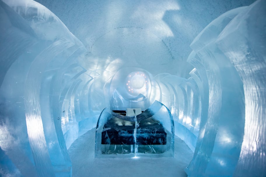 Crescents-Design_Elin_Julin-Ida_Mangsbo-Photo_Asaf_Kliger-Icehot