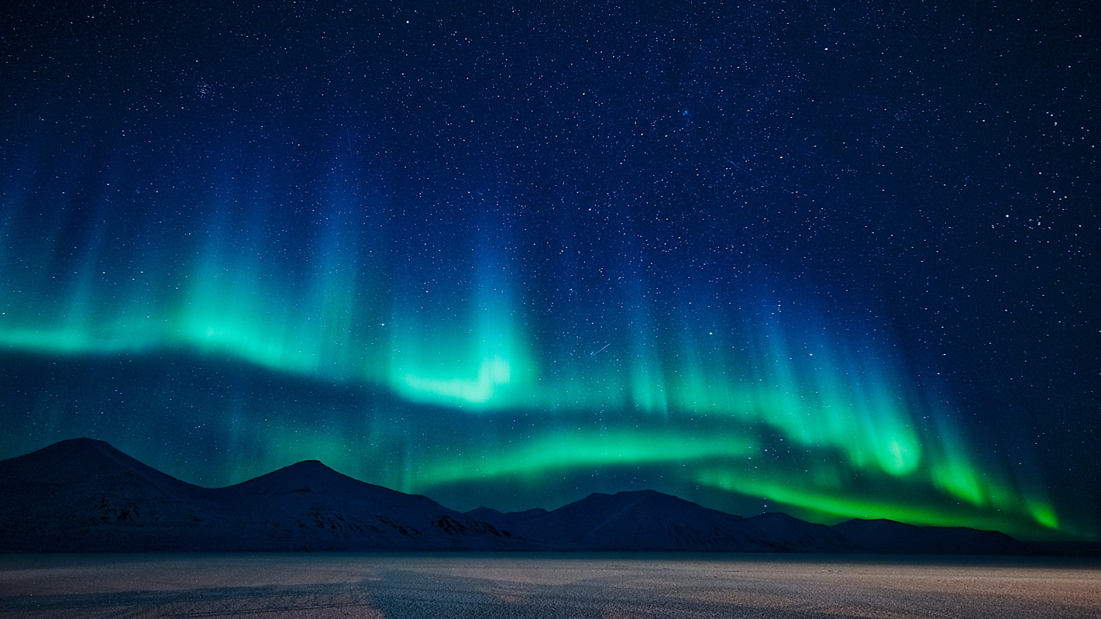 nordlys_tilbud_Agurtxane_Concellon_svalbard_arktis_1920x1080