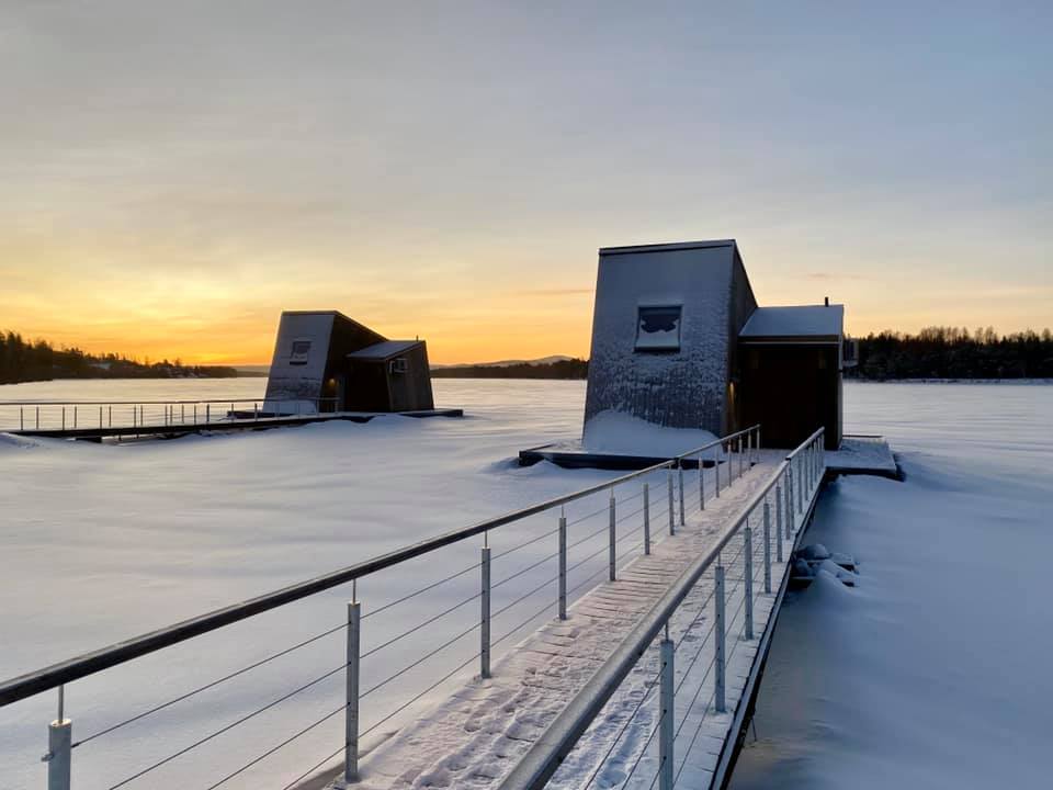 Direct flight to lapland