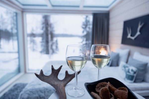 GlassVilla_romantic_celebration